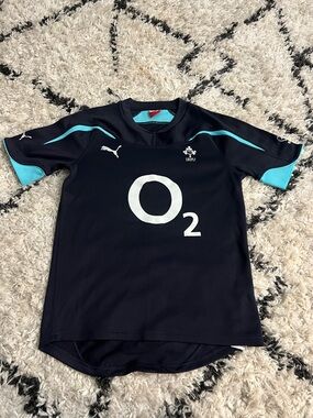 Puma Black and Aqua Short Sleeve Crew Neck Top/A94